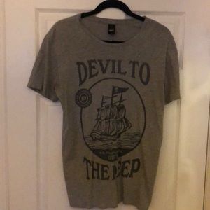 Obey Men’s Grey T Shirt